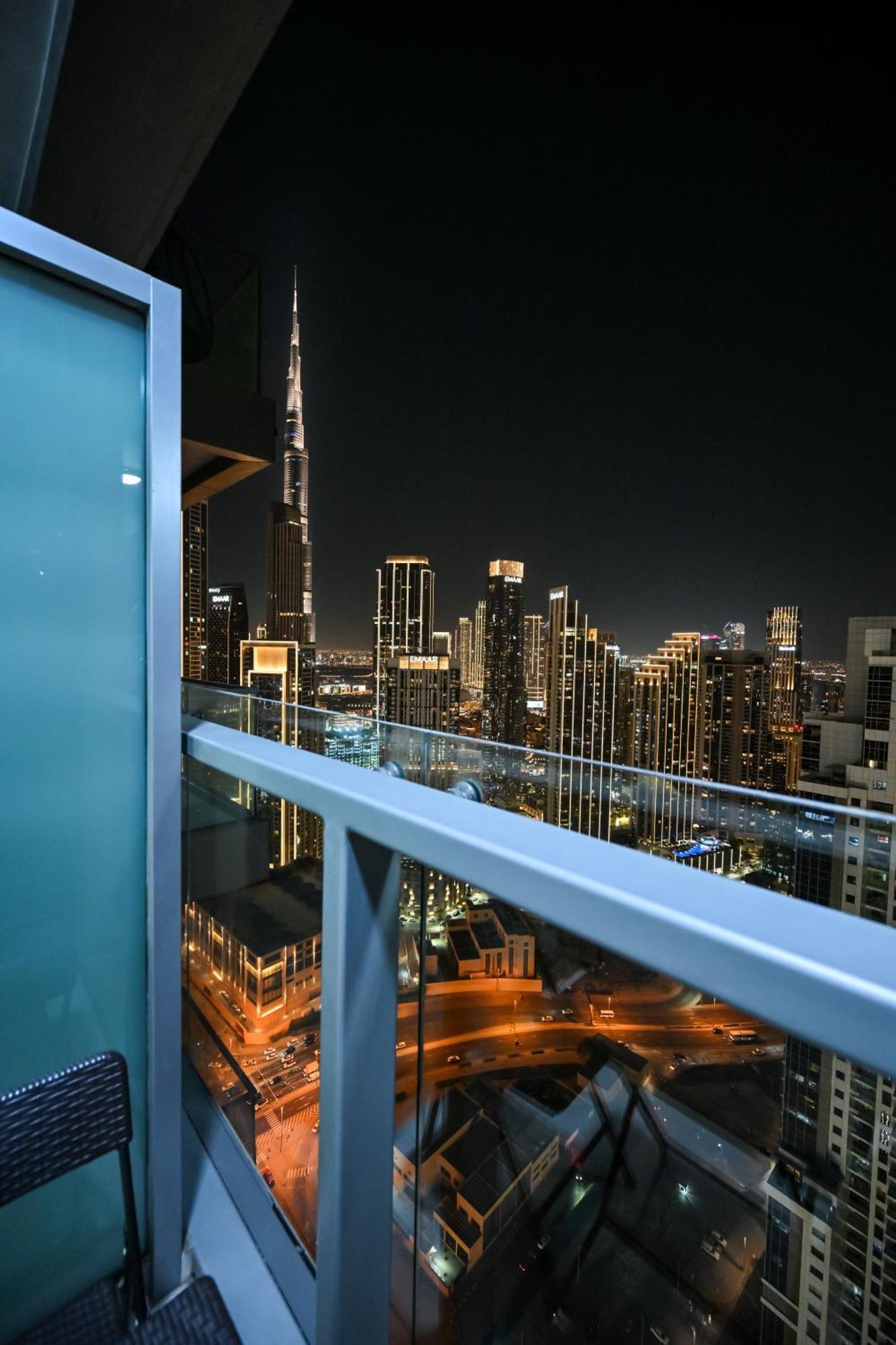 Apartment New 2 Bed Burj Khalifa View, 64th Floor Infinity Pool *